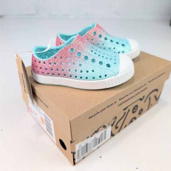 Native Shoes Other - Native Jeffersons Toddler 4 Shoes - Hollywood Hydrangea Bling/Shell White